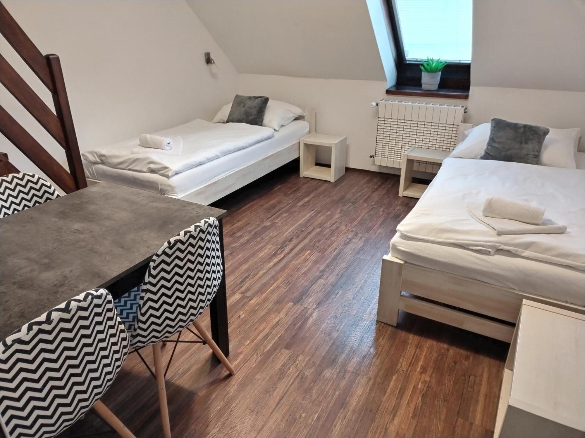 Hotel Na Baste Jablonec nad Nisou Exteriör bild